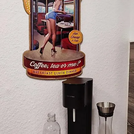 Eifel Amsterdam Inklusive Wlan, Kuche, Kaffee, Mtbs Zentral Am Marktplatz Apartment *